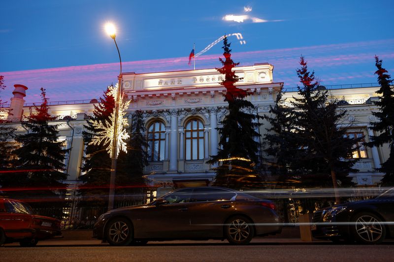 Инфляционные ожидания населения РФ оказались на 5-летнем пике накануне заседания ЦБР