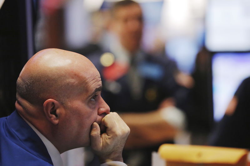 Фондовые рынки Европы снизились из-за опасений по поводу 