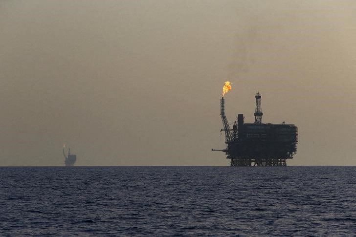 АНАЛИЗ-Физический рынок нефти устремился вверх после заминки из-за омикрона АНАЛИЗ-Физический рынок нефти устремился вверх после заминки из-за омикрона