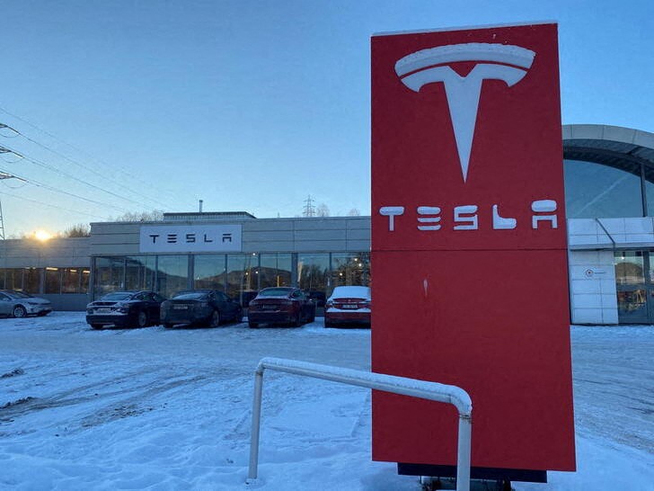 ����� Tesla ����� �� 11% ����� �������������� � ��������� � ����������