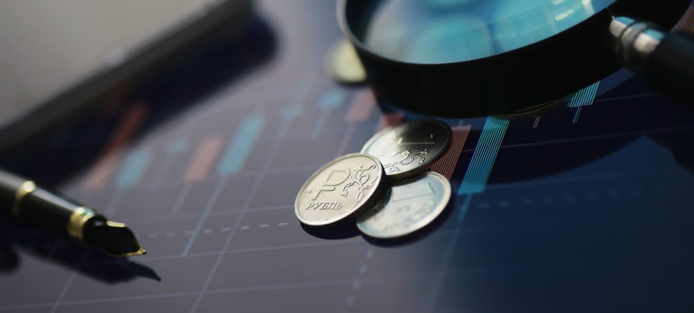 Рубль приостановил рост из-за большой актуальности фактора пятницы Рубль приостановил рост из-за большой актуальности фактора пятницы