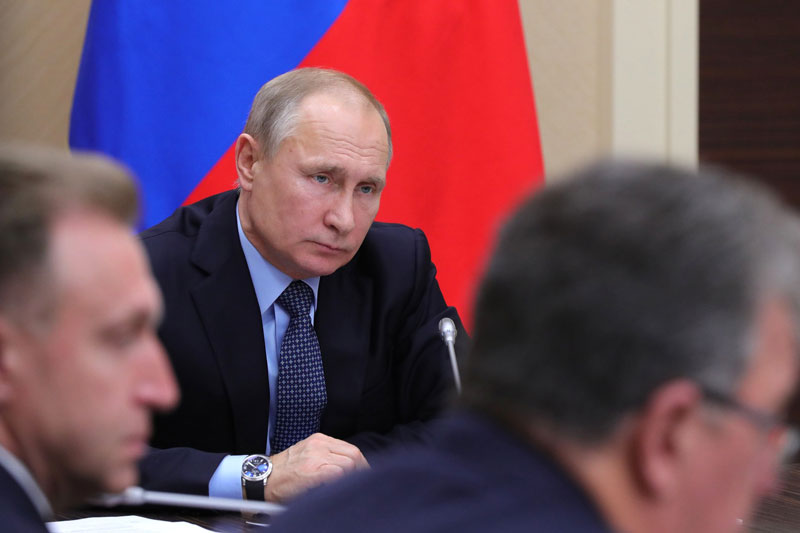 Путин напомнил европейским политикам, что национализация активов - это обоюдоострое оружие Путин напомнил европейским политикам, что национализация активов - это обоюдоострое оружие