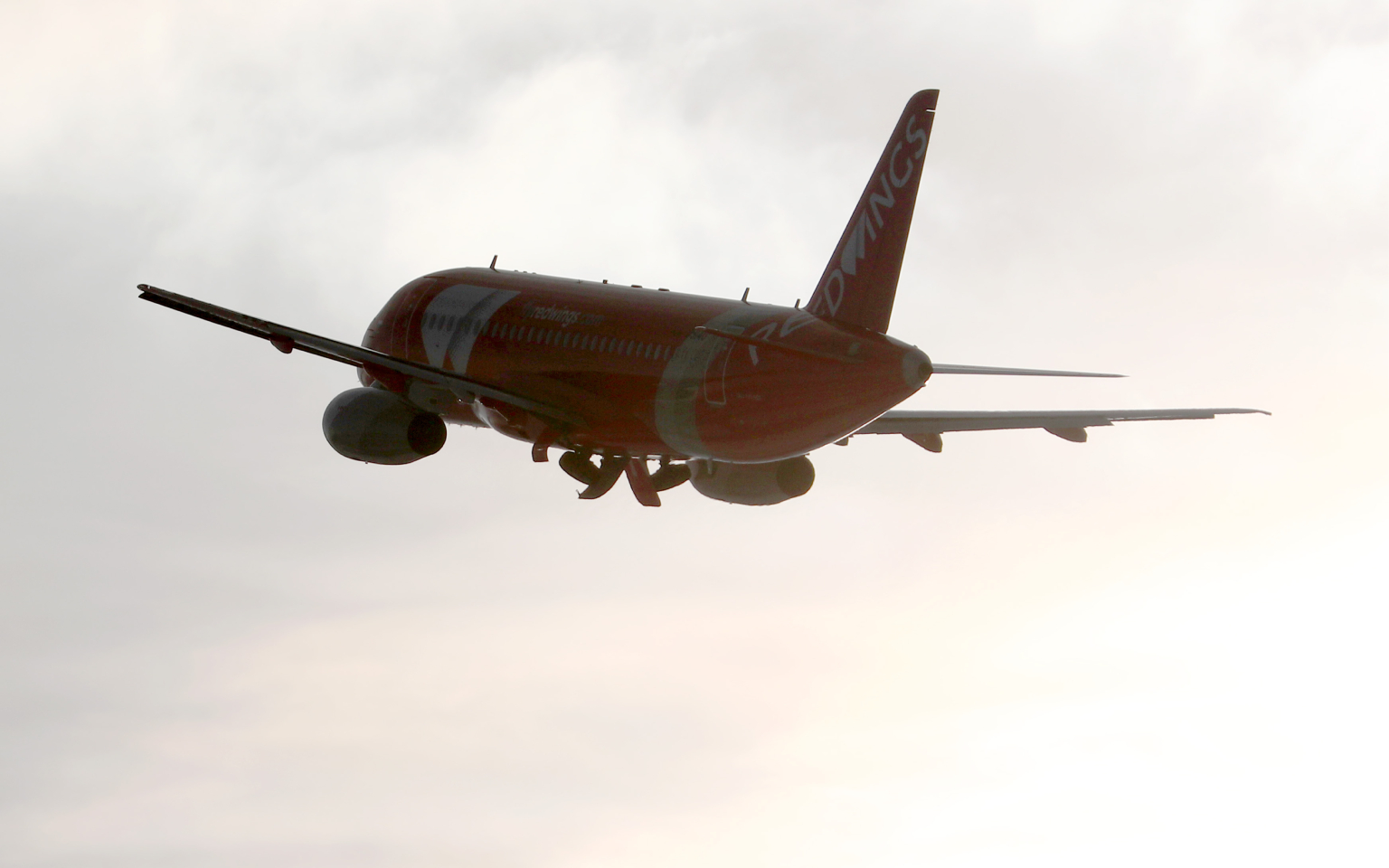 «Известия» узнали о передаче «турецких рейсов» перевозчикам с Superjet «Известия» узнали о передаче «турецких рейсов» перевозчикам с Superjet