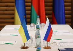 Соглашение России и Украины может включить вопрос санкций, заявили в США Соглашение России и Украины может включить вопрос санкций, заявили в США