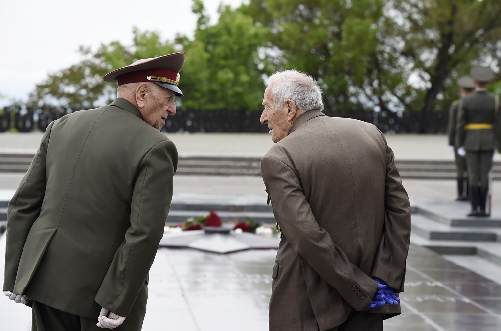 Право ветеран. Унижение ветеранов. День Победы в Армении 2020. Ветеран санкций. Дольче сериал оскорбила ветеранов.