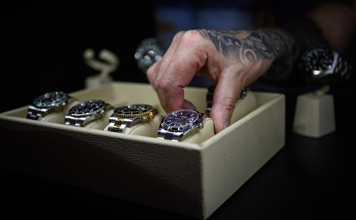 Экспорт швейцарских часов в Россию обвалился почти полностью уже в марте Экспорт швейцарских часов в Россию обвалился почти полностью уже в марте