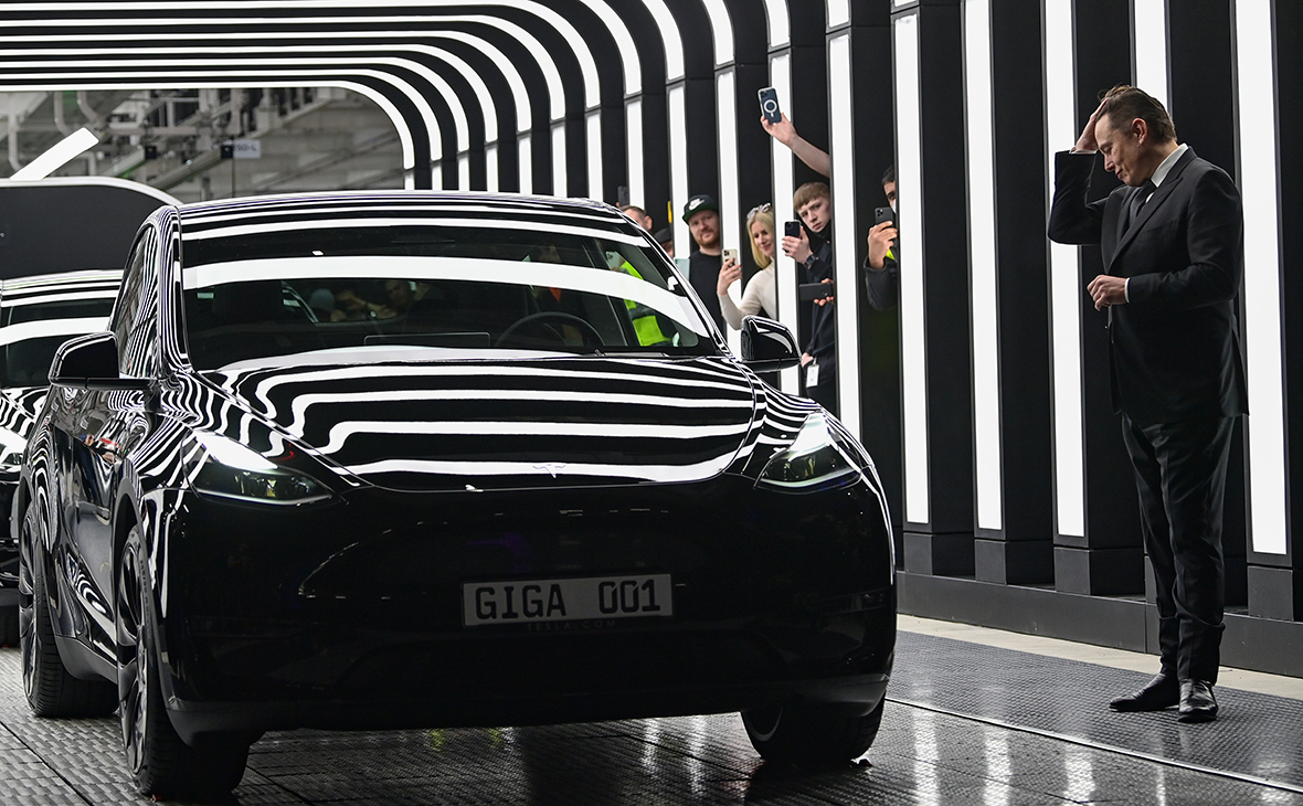 Маск назвал ESG аферой после исключения Tesla из индекса Маск назвал ESG аферой после исключения Tesla из индекса