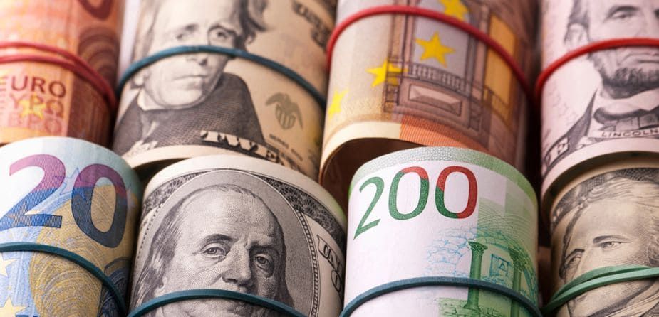 ЦБ повысил пороги переводов средств за рубеж для физических лиц ЦБ повысил пороги переводов средств за рубеж для физических лиц