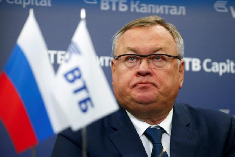 Глава ВТБ назвал варианты вложения средств российских инвесторов
