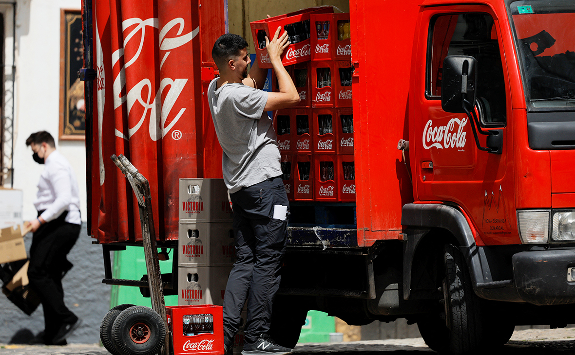 Титов рассказал способ ввоза продукции Coca-Cola в Россию Титов рассказал способ ввоза продукции Coca-Cola в Россию