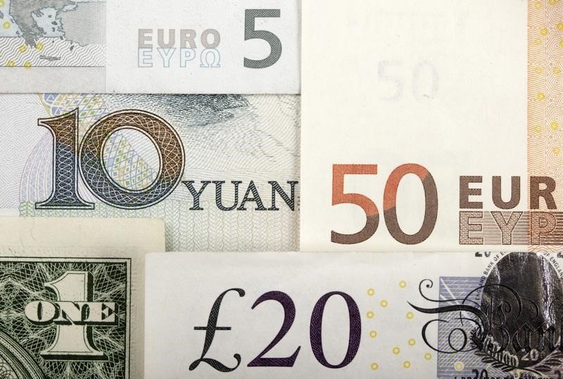 Сегодня ожидаются выплаты купонных доходов по 5 выпускам еврооблигаций на общую сумму $3,31 млн