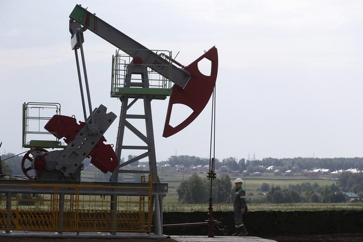 Цена на нефть растут после снижения накануне