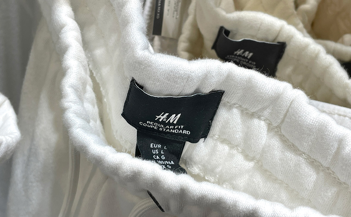 H&M       