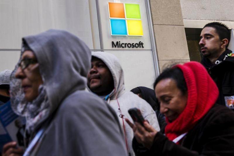 Квартальная прибыль Microsoft подросла на 2%, выручка увеличилась на 12%