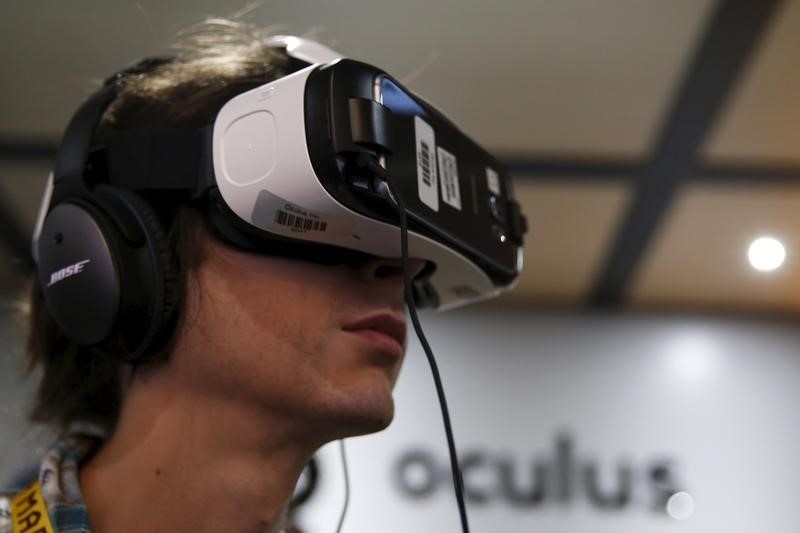 Apple ������� �������� ���� �� Oculus