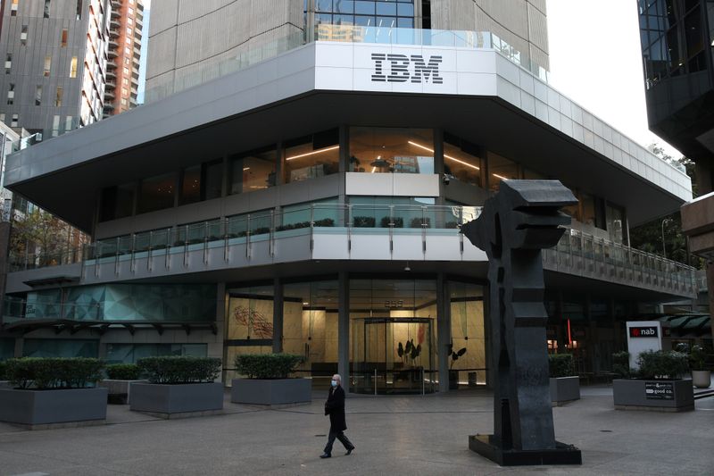 IBM:   , a     Q2