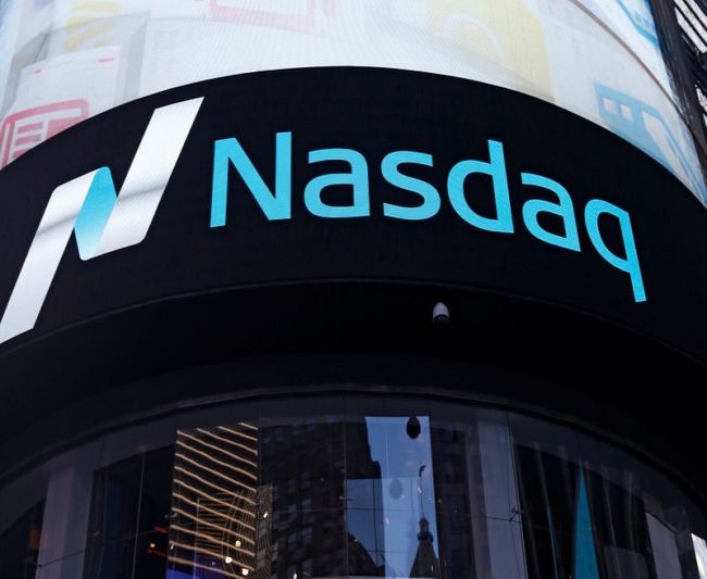  S&P 500, Nasdaq   -   