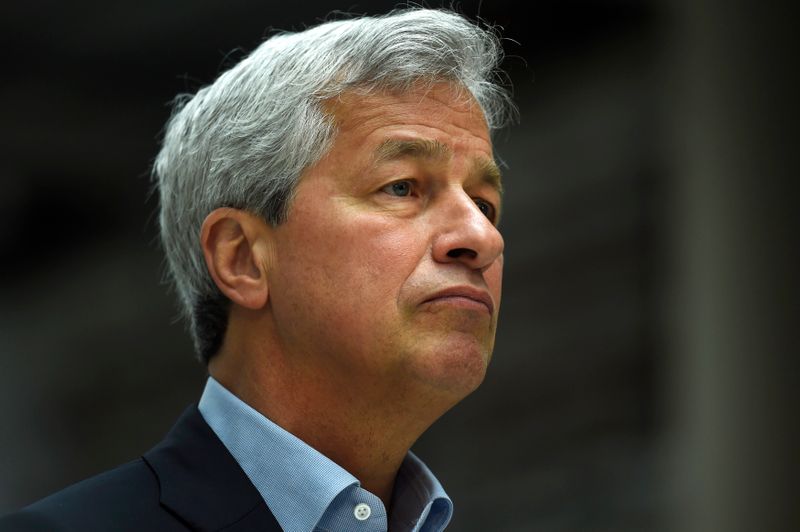 Глава JPMorgan ожидает экономического бума в США вплоть до конца 2023 Глава JPMorgan ожидает экономического бума в США вплоть до конца 2023