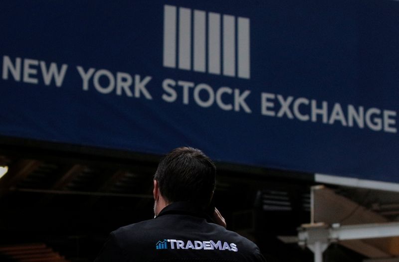 S&P закрылся на рекордном максимуме благодаря техсектору S&P закрылся на рекордном максимуме благодаря техсектору