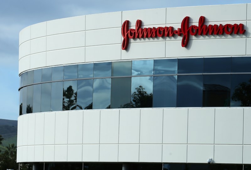 J&J превзошла прогнозы аналитиков по доходам, но акции снижаются J&J превзошла прогнозы аналитиков по доходам, но акции снижаются