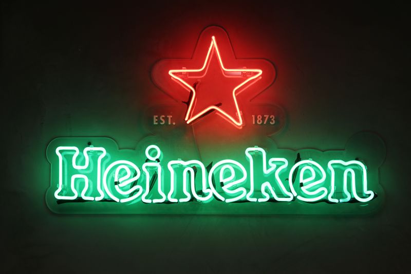   Heineken  1     ,  