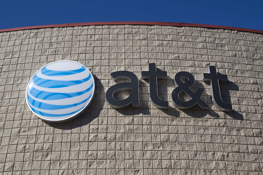 Отличные финансовые результаты AT&T заставили акции расти Отличные финансовые результаты AT&T заставили акции расти