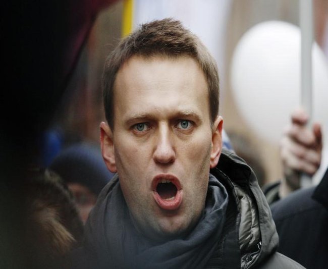 Россия возбудила уголовное дело против адвоката, защищающего фонд Навального Россия возбудила уголовное дело против адвоката, защищающего фонд Навального