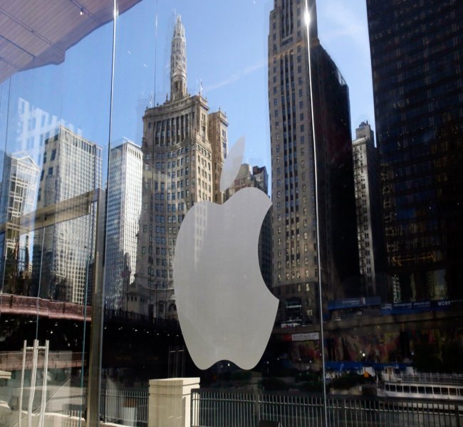 Еврокомиссия обвинила Apple в нарушении антимонопольных норм ЕС Еврокомиссия обвинила Apple в нарушении антимонопольных норм ЕС