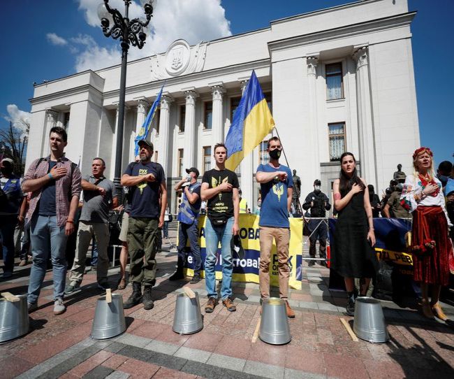 Парламент Украины назначил министром экономики главу Налоговой службы Парламент Украины назначил министром экономики главу Налоговой службы