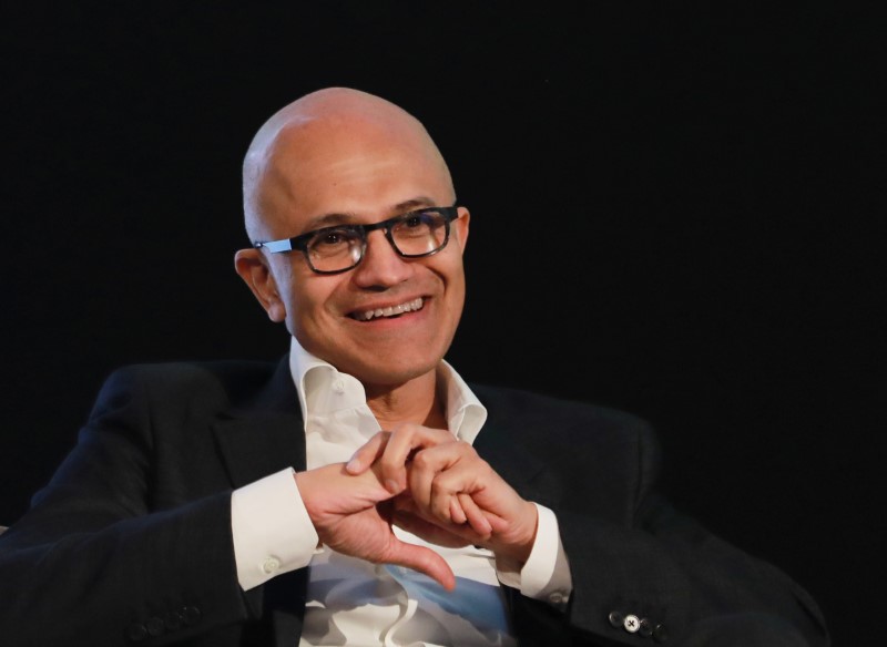 Microsoft назначила Наделлу главой совета директоров, объявила выплату дивидендов Microsoft назначила Наделлу главой совета директоров, объявила выплату дивидендов