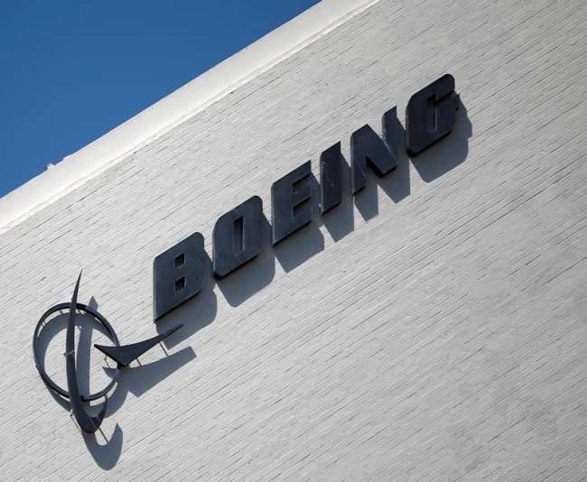 Boeing заключил контракт с Минобороны на $169 млн Boeing заключил контракт с Минобороны на $169 млн