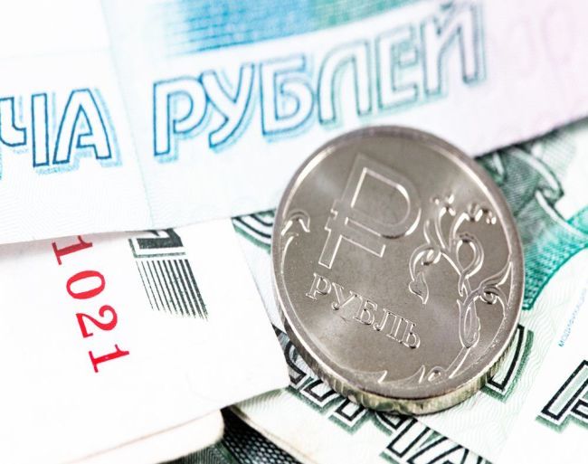 Рубль резко повысился благодаря улучшению ситуации на мировых рынках Рубль резко повысился благодаря улучшению ситуации на мировых рынках