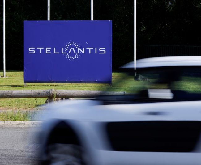 Stellantis ������ ������ Fiat � �� ����� 10 ��� ��������