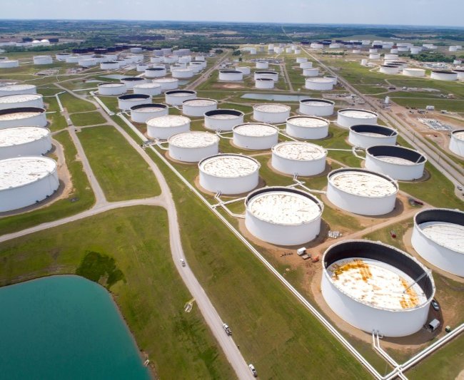 Цены на нефть снижаются из-за тревог о спросе Цены на нефть снижаются из-за тревог о спросе