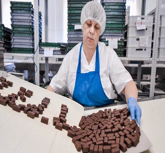 Кондитеры оценили ущерб от спора с Белоруссией из-за сиропа в конфетах Кондитеры оценили ущерб от спора с Белоруссией из-за сиропа в конфетах