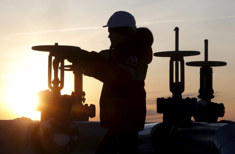 Нефтяные цены ускорили снижение, Brent - $73,62 за баррель