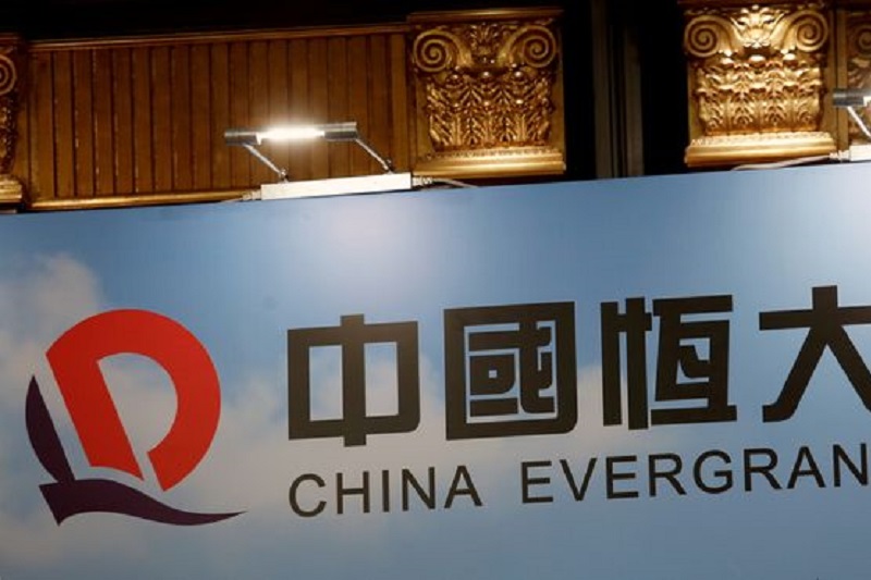 Evergrande просрочила платежи двум банковским кредиторам Evergrande просрочила платежи двум банковским кредиторам