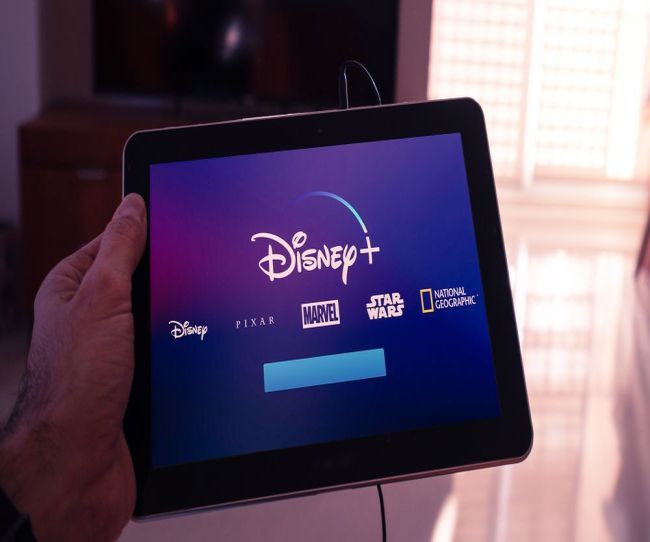 Disney + на минус = снижение акций Disney + на минус = снижение акций