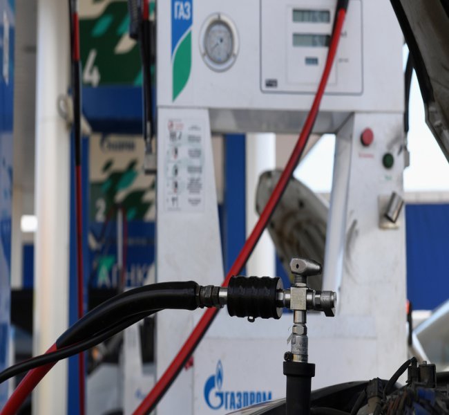«Газпром» ограничил цену газомоторного топлива на своих заправках «Газпром» ограничил цену газомоторного топлива на своих заправках