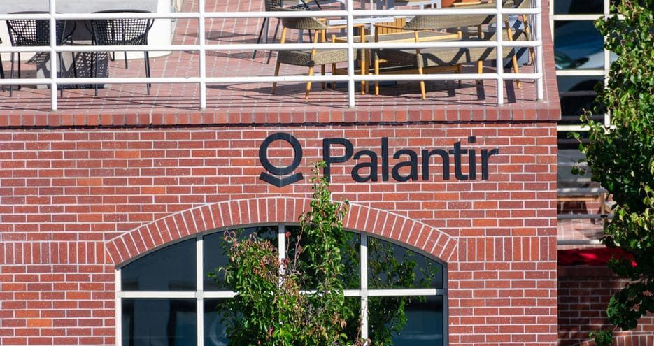 Акции Palantir упали после отчета. Разбираемся почему Акции Palantir упали после отчета. Разбираемся почему