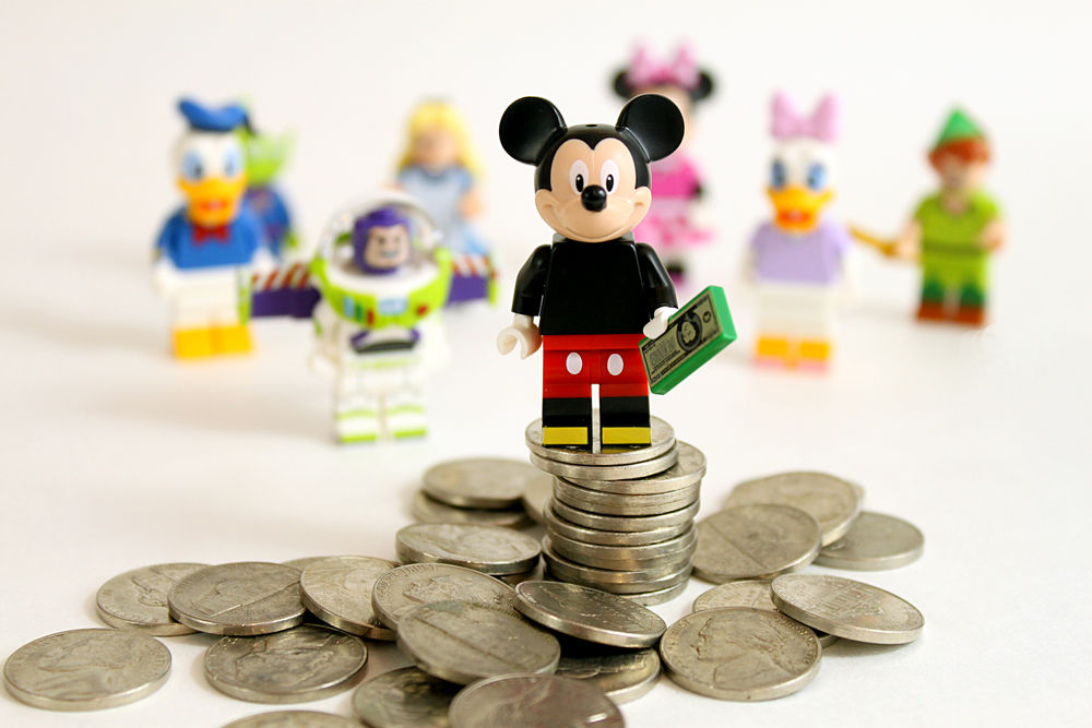       Walt Disney
