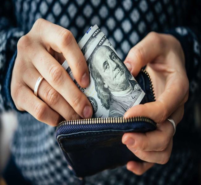 Здесь щедро платят дивиденды. Обзор акций табачных компаний Здесь щедро платят дивиденды. Обзор акций табачных компаний