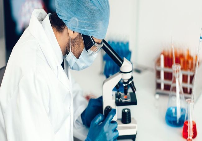 Три дозы вакцины Pfizer/BioNTech эффективны против омикрона Три дозы вакцины Pfizer/BioNTech эффективны против омикрона