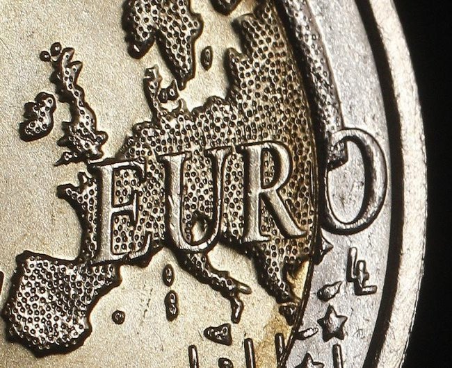 Доллар перешел к росту относительно евро и иены в ожидании данных об инфляции в США Доллар перешел к росту относительно евро и иены в ожидании данных об инфляции в США