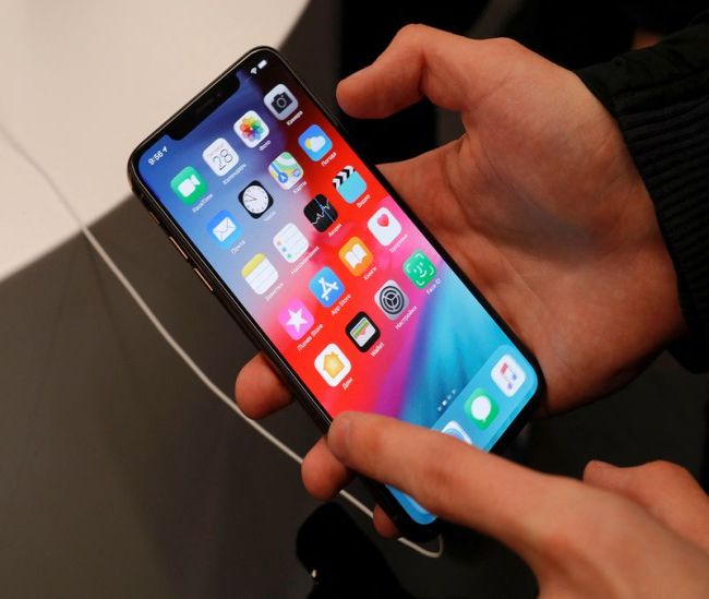 США могут помешать импорту смартфонов и авиазапчастей в РФ в случае вторжения в Украину - чиновник США могут помешать импорту смартфонов и авиазапчастей в РФ в случае вторжения в Украину - чиновник