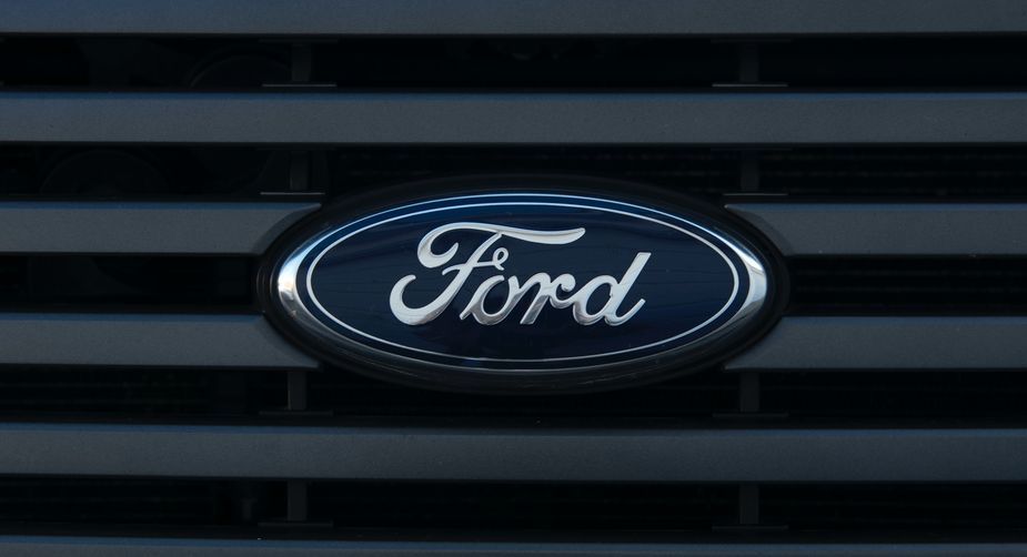  Ford   .  