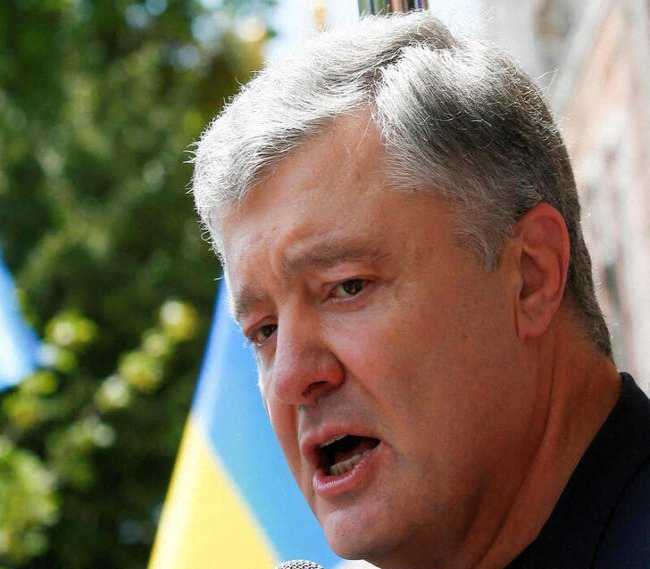 Украинский суд арестовал имущество экс-президента Порошенко Украинский суд арестовал имущество экс-президента Порошенко