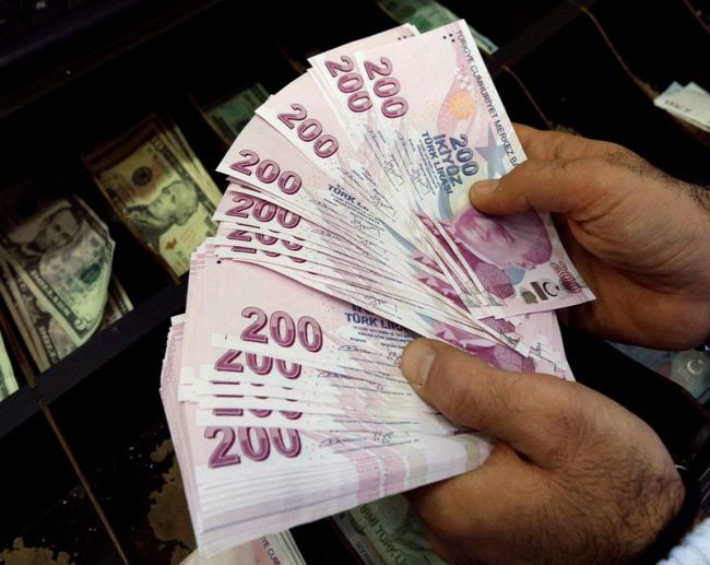 EMERGING MARKETS-Акции развивающихся рынков падают на фоне роста доходности облигаций США EMERGING MARKETS-Акции развивающихся рынков падают на фоне роста доходности облигаций США