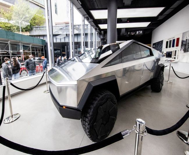 ,  Cybertruck Tesla,  