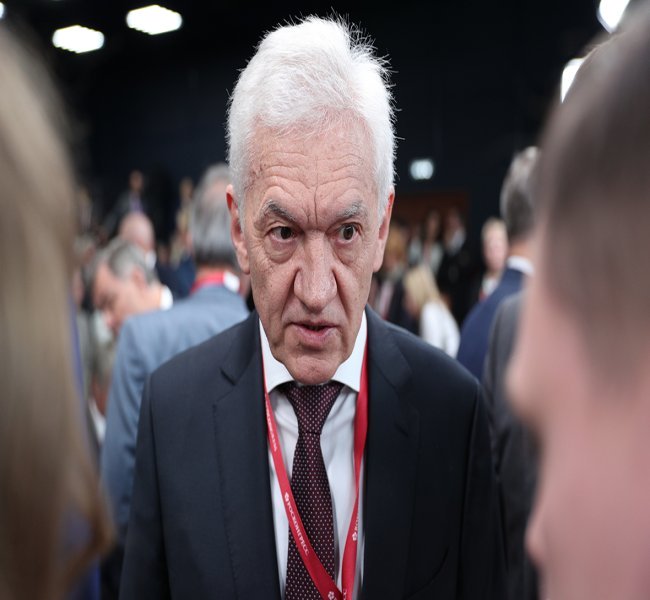 Власти утвердили план поддержки господрядчиков после их жалобы Путину Власти утвердили план поддержки господрядчиков после их жалобы Путину